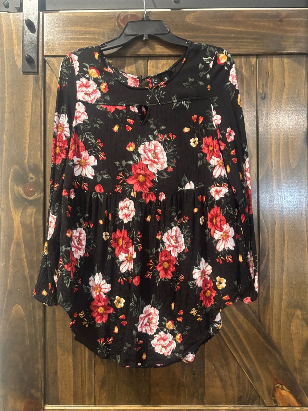 Black Floral Long-Sleeve Women's Peplum Top